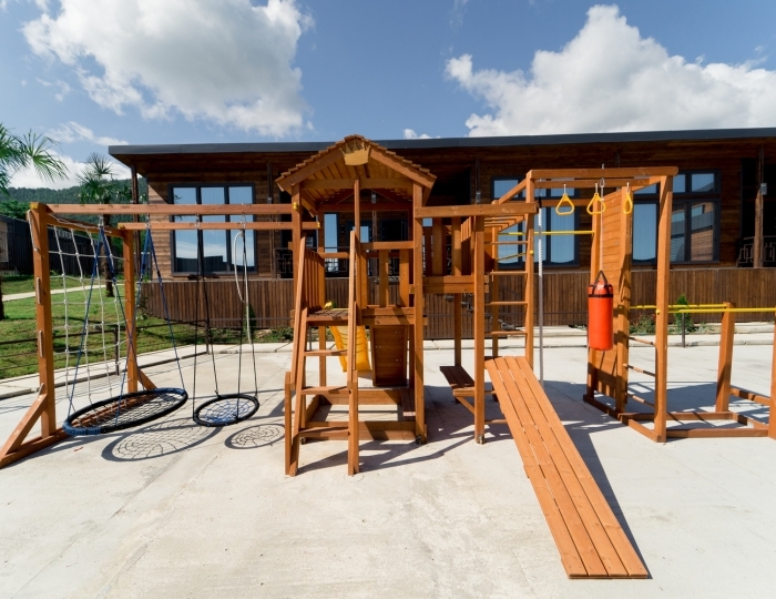 Услуги для детей - Отель Manresa Resort / Манреса Резорт Новый Афон