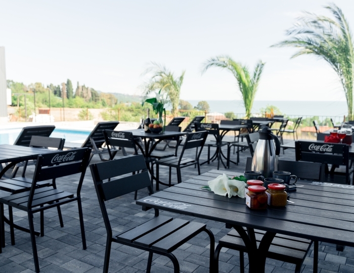 Рестораны и бары - Отель Manresa Resort / Манреса Резорт Новый Афон